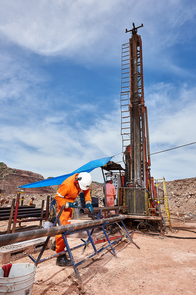 Vancouver-Corporate-Photographer-Erich-Saide-Mining-Leagold-Drill-Exploration
