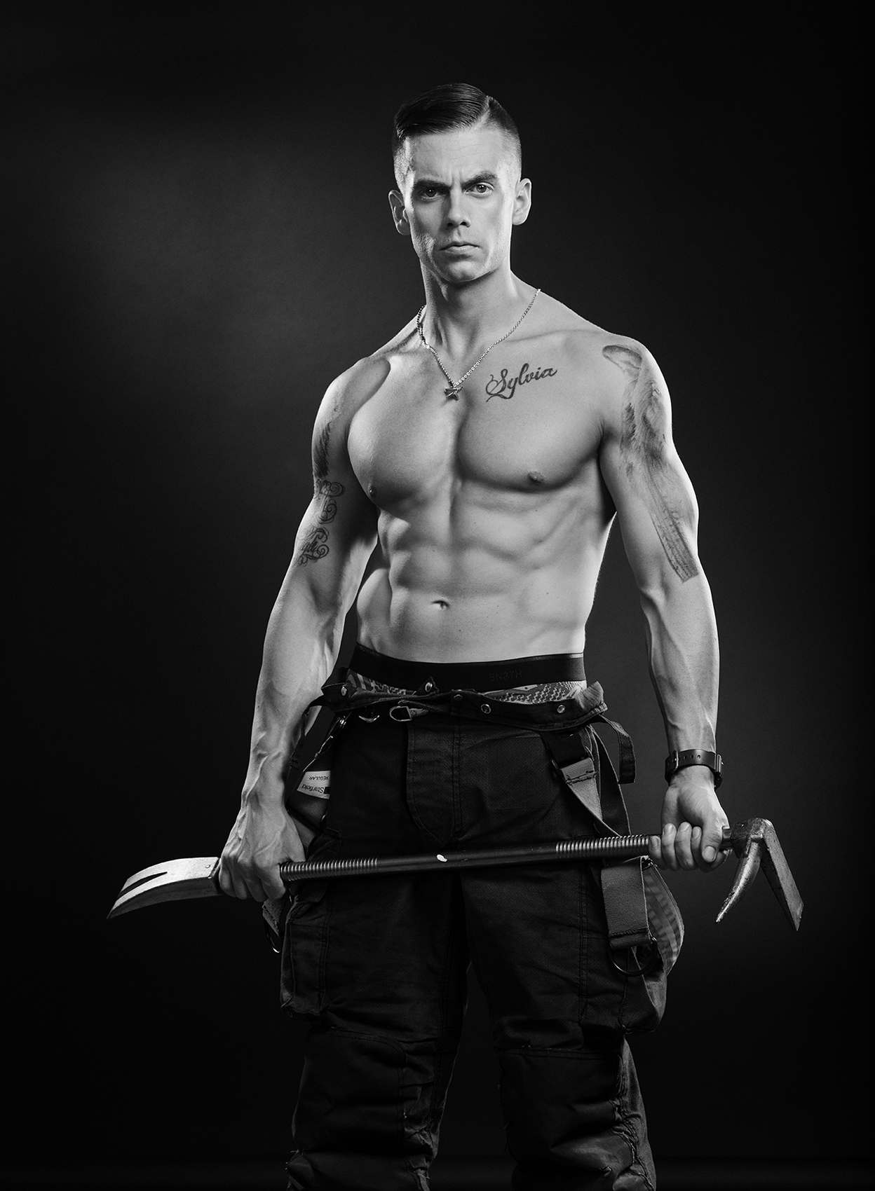 HOF-Hall-of-Flame-Calender-Erich-Saide-Vancouver-Portrait-Photographer-Firefighters-First-Responders-Hot-Hero-October-Brett